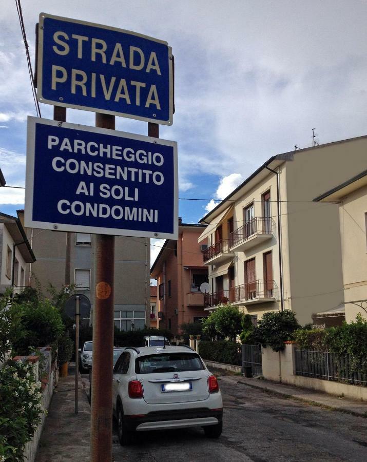 Apt Luminoso, Spazioso Con Aria Condiz E Bici Viareggio Eksteriør bilde